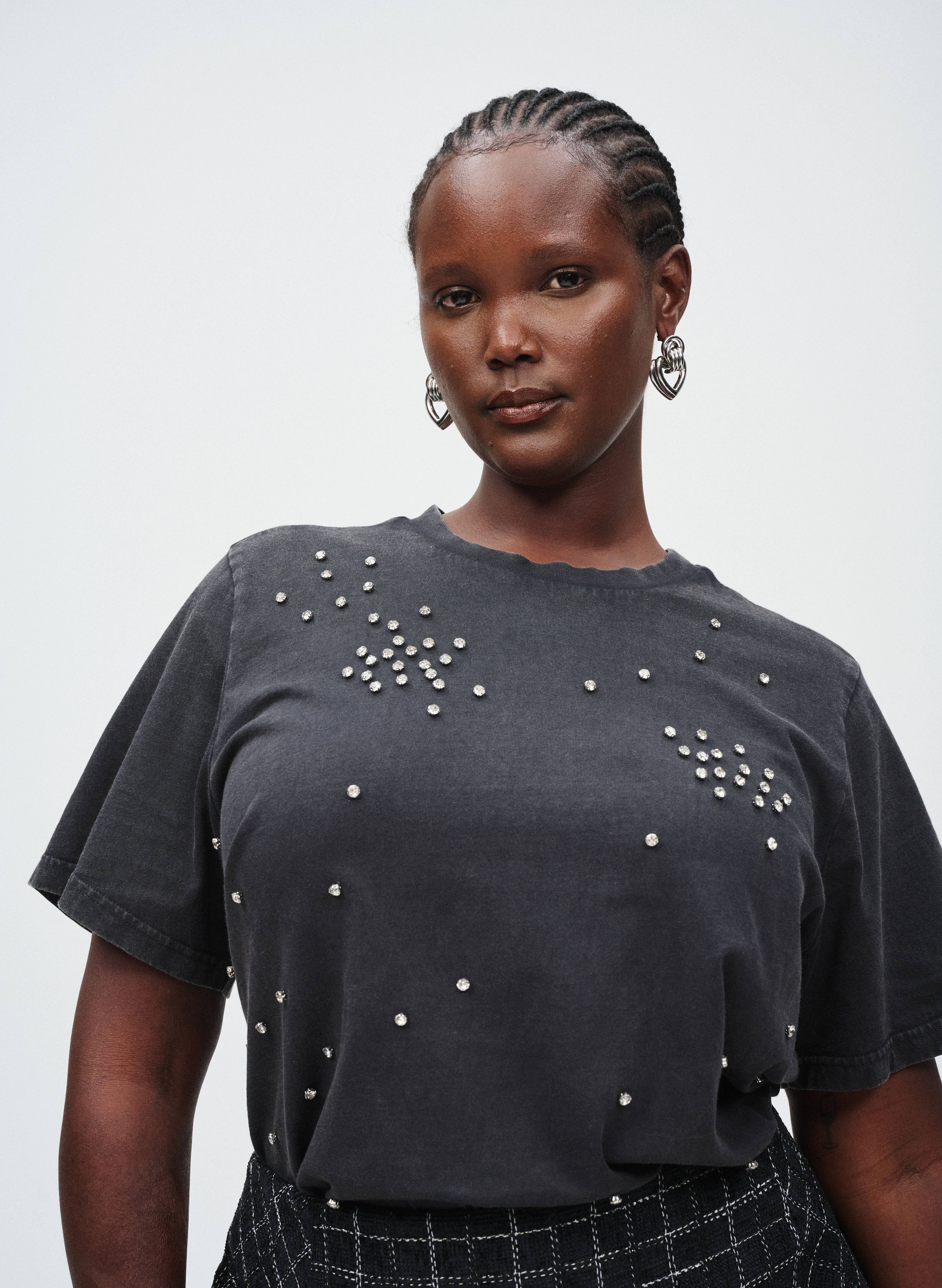 Zizzi Look mit Strasssteinen, , Model