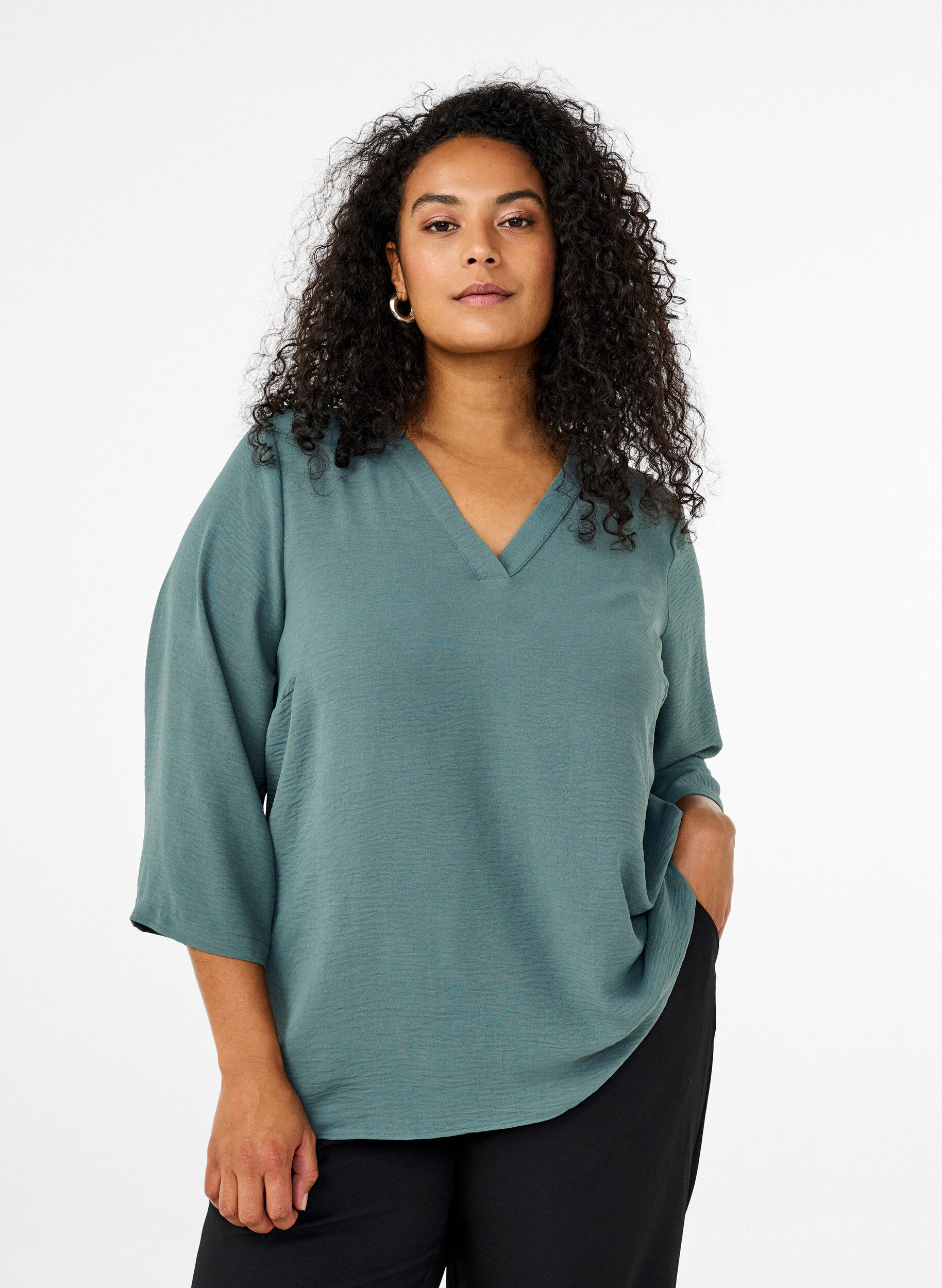 Zizzi Bluse mit 3/4-&Auml;rmeln, Gr&uuml;n, Model image number 0