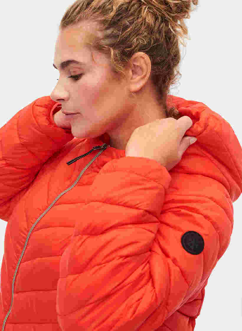 Leichte Steppjacke mit Kapuze, Fiery Red, Model image number 3