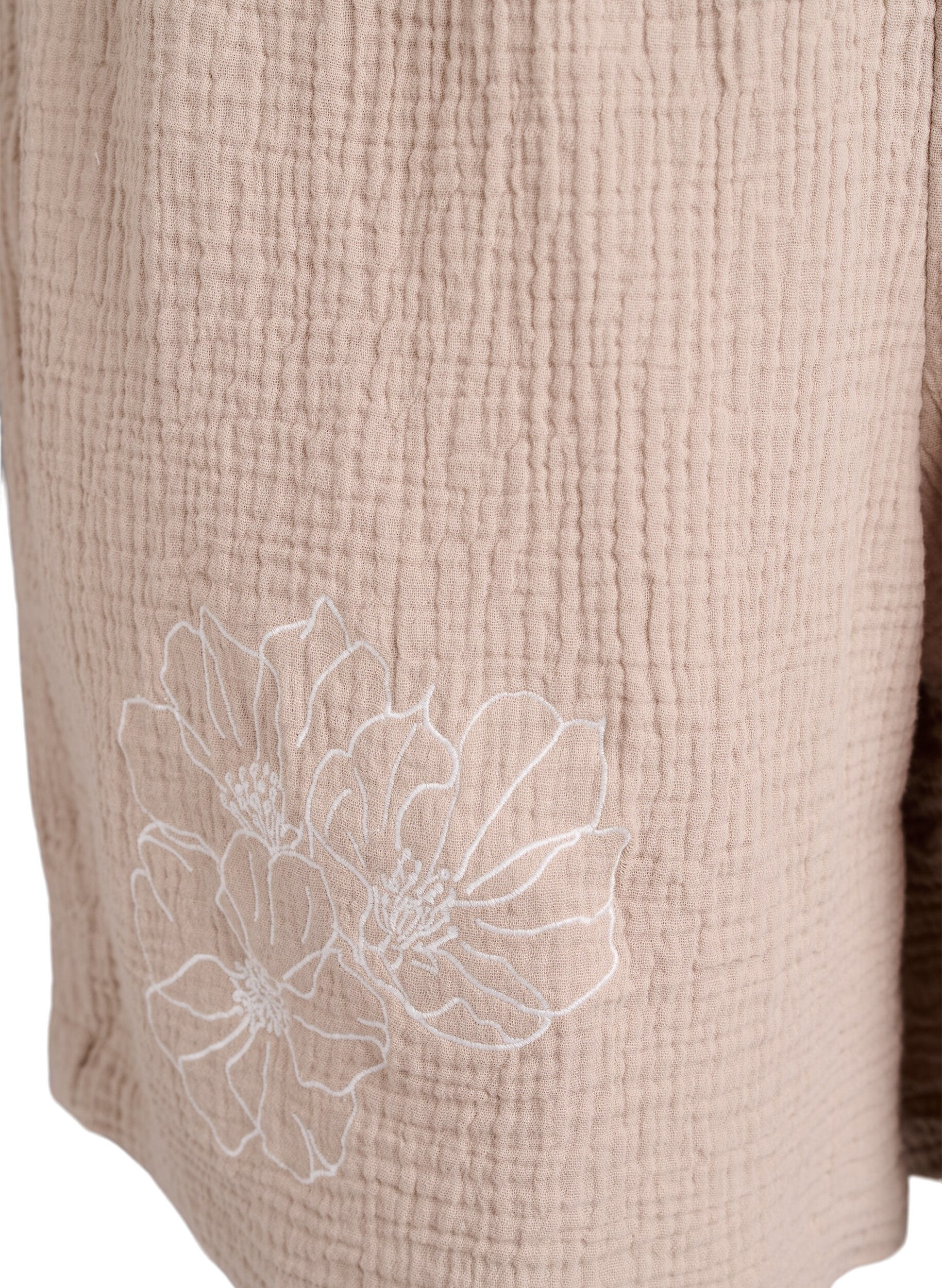 Zizzi Hoch taillierte Shorts aus Baumwoll-Musselin, Beige, Packshot image number 3