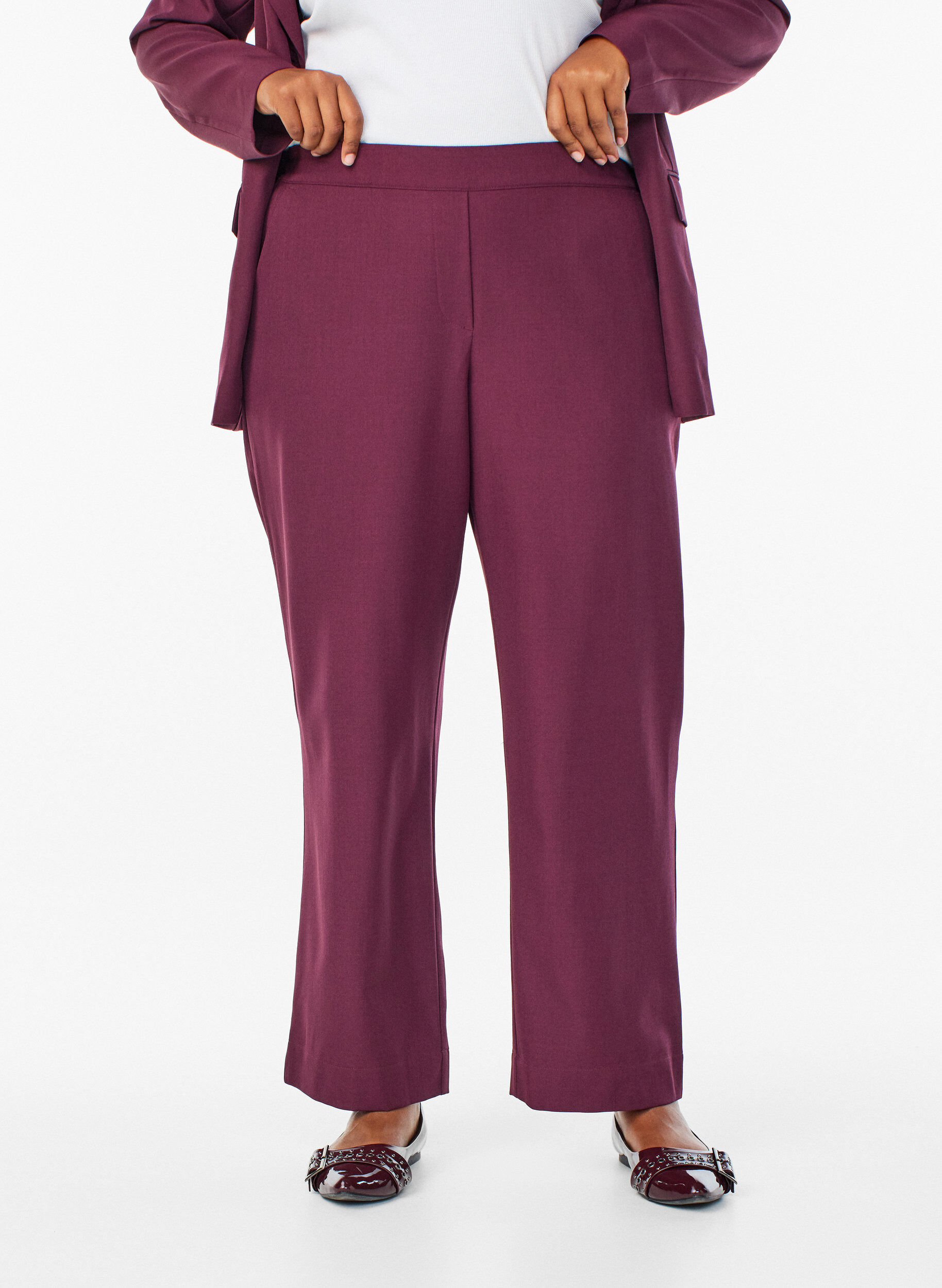 ZizziLockere Hose mit Taschen, Dunkles Bordeaux, Model image number 2