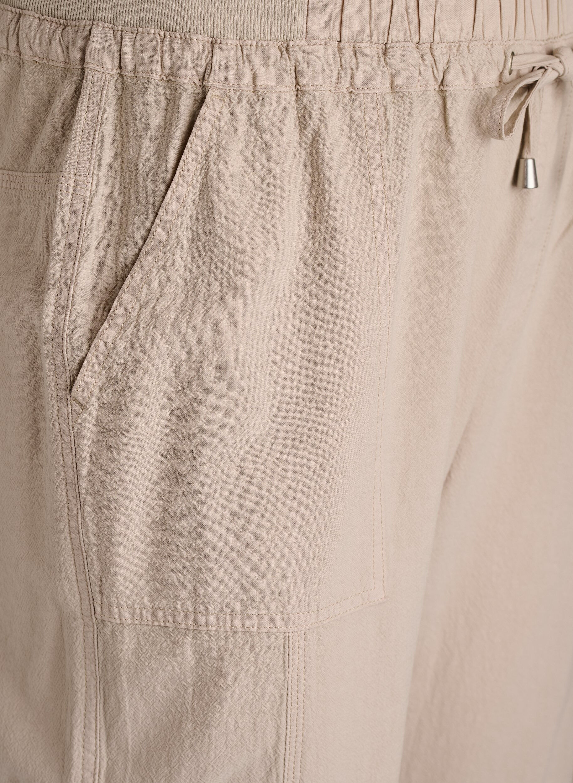 Zizzi Lockere Cargohose aus Baumwolle, Beige, Packshot image number 2