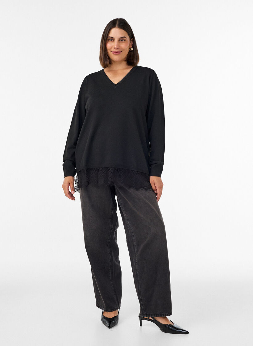 Bluse aus Strick mit V-Ausschnitt und Spitzen, Schwarz, Model image number 1