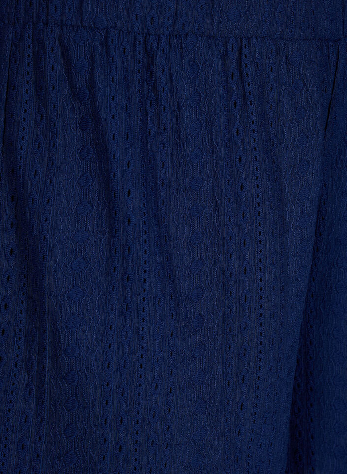 Kurze Hosen mit Strukturmuster, Medieval Blue, Packshot image number 2