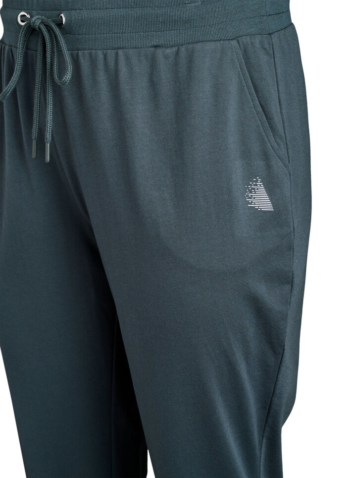 Lockere Trainingshose mit Taschen, Gr&uuml;n, Packshot image number 2