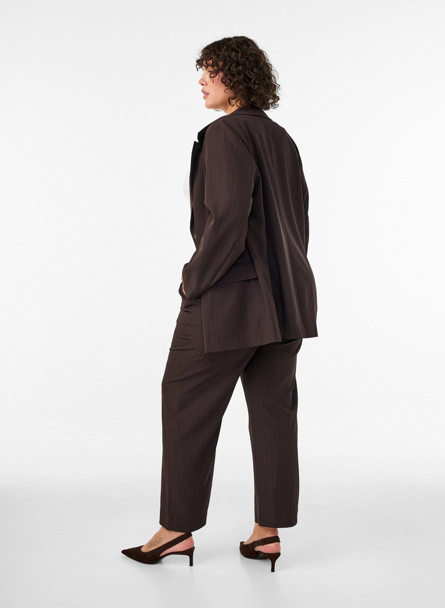 ZizziLockere Hose mit Taschen, Braun, Model image number 1