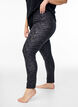 Viskose Leggings mit Druck, Schwarz, Model image number 0