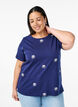 T-Shirt aus Bio-Baumwolle mit aufgestickten Motiven, Blau, Model image number 0