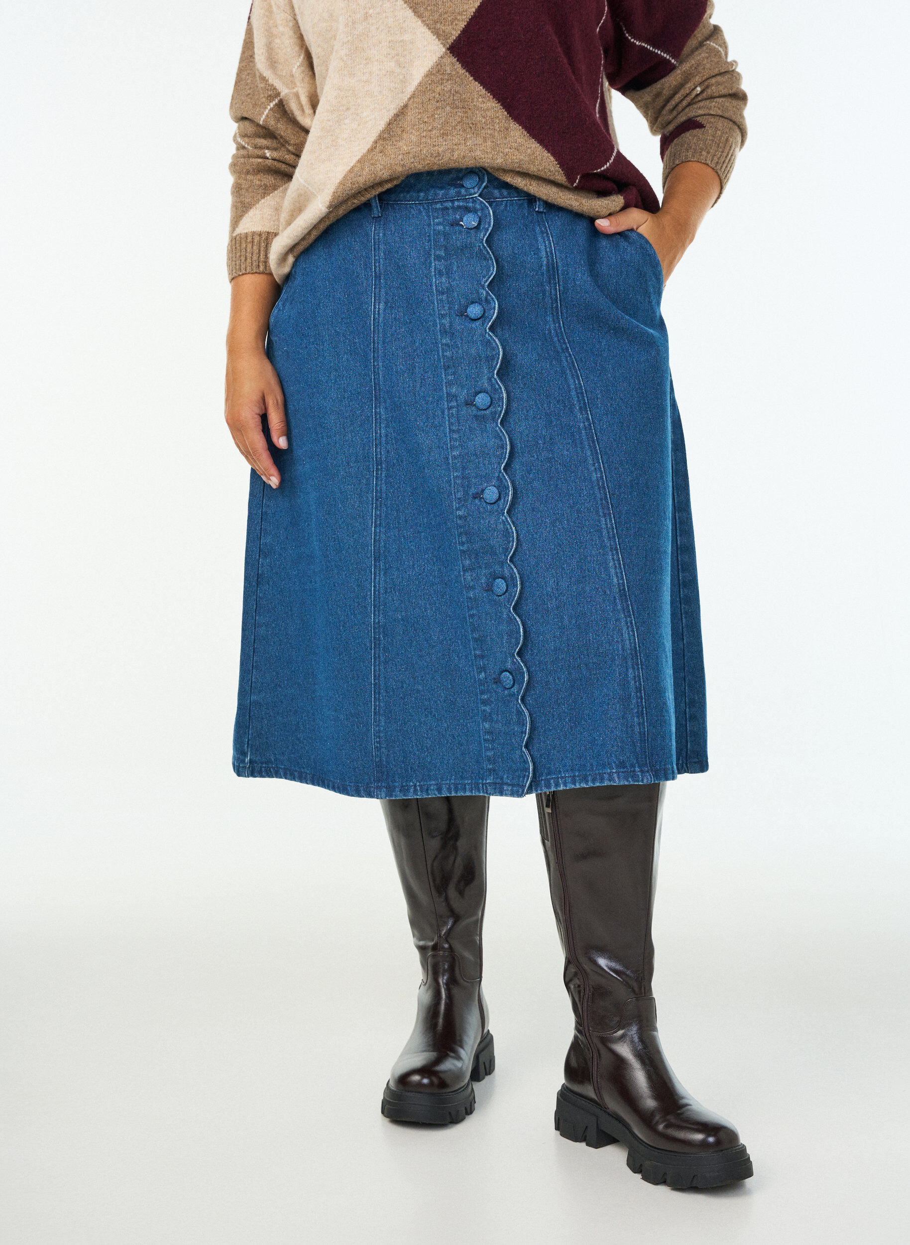 ZizziA-Linien-Jeansrock mit gewellter Knopfleiste, Blau, Model image number 2