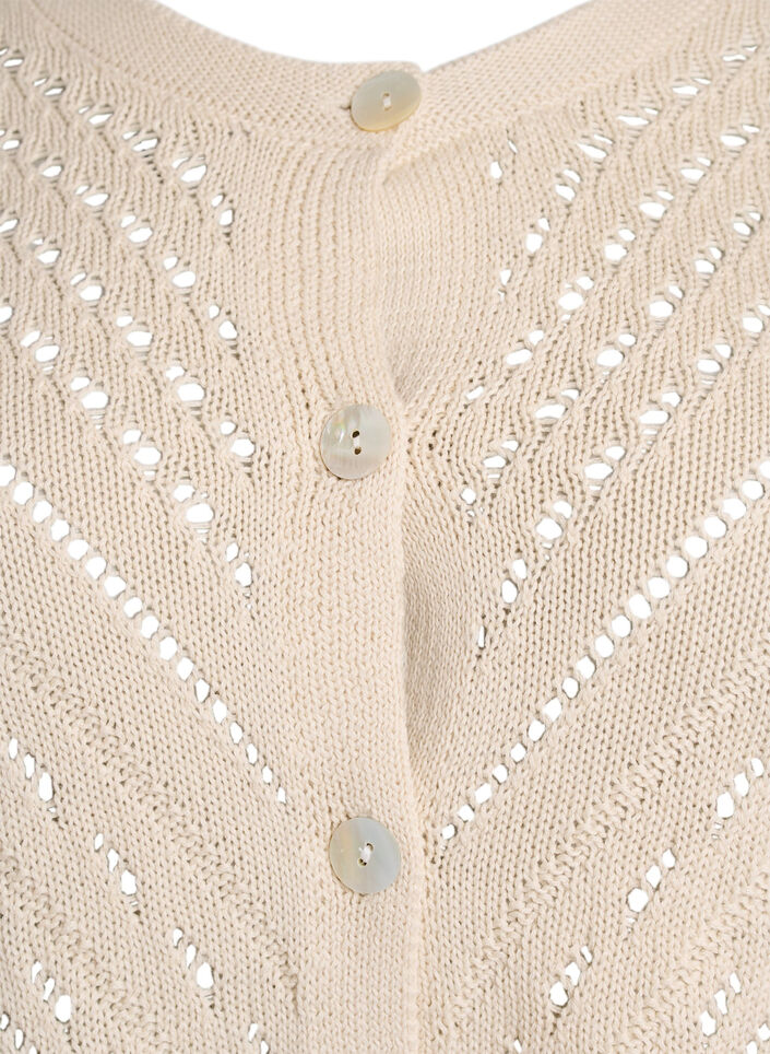 Kurze Strickjacke mit Lochmuster, Sandshell, Packshot image number 2