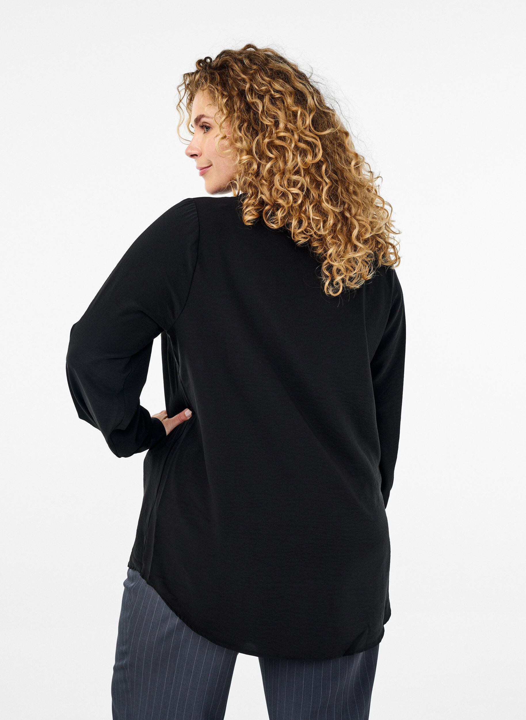 Zizzi FLASH - Bluse mit langen &Auml;rmeln, Schwarz, Model image number 2