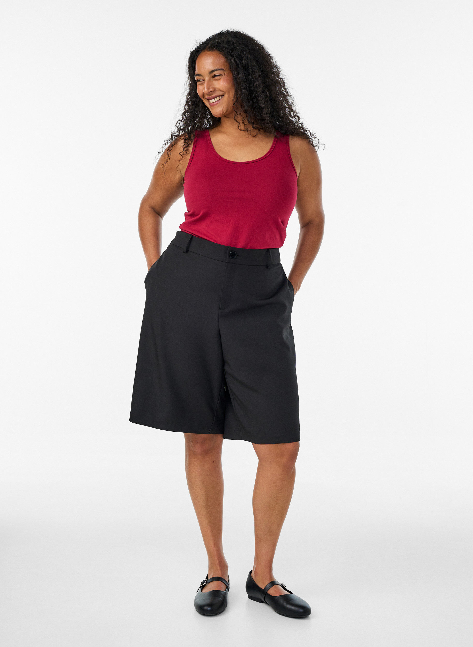 ZizziEinfarbiges Basic Top aus Baumwolle, Rot, Model image number 1