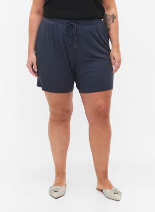 Lockere Shorts aus Viskose mit Ripp., Umbre Blue, Model image number 2