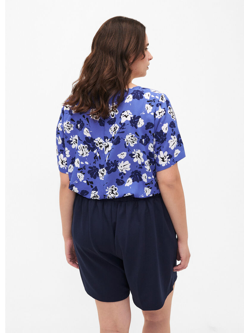 FLASH – Kurze Hosen mit lockerer Passform und Taschen, Blau, Model image number 2