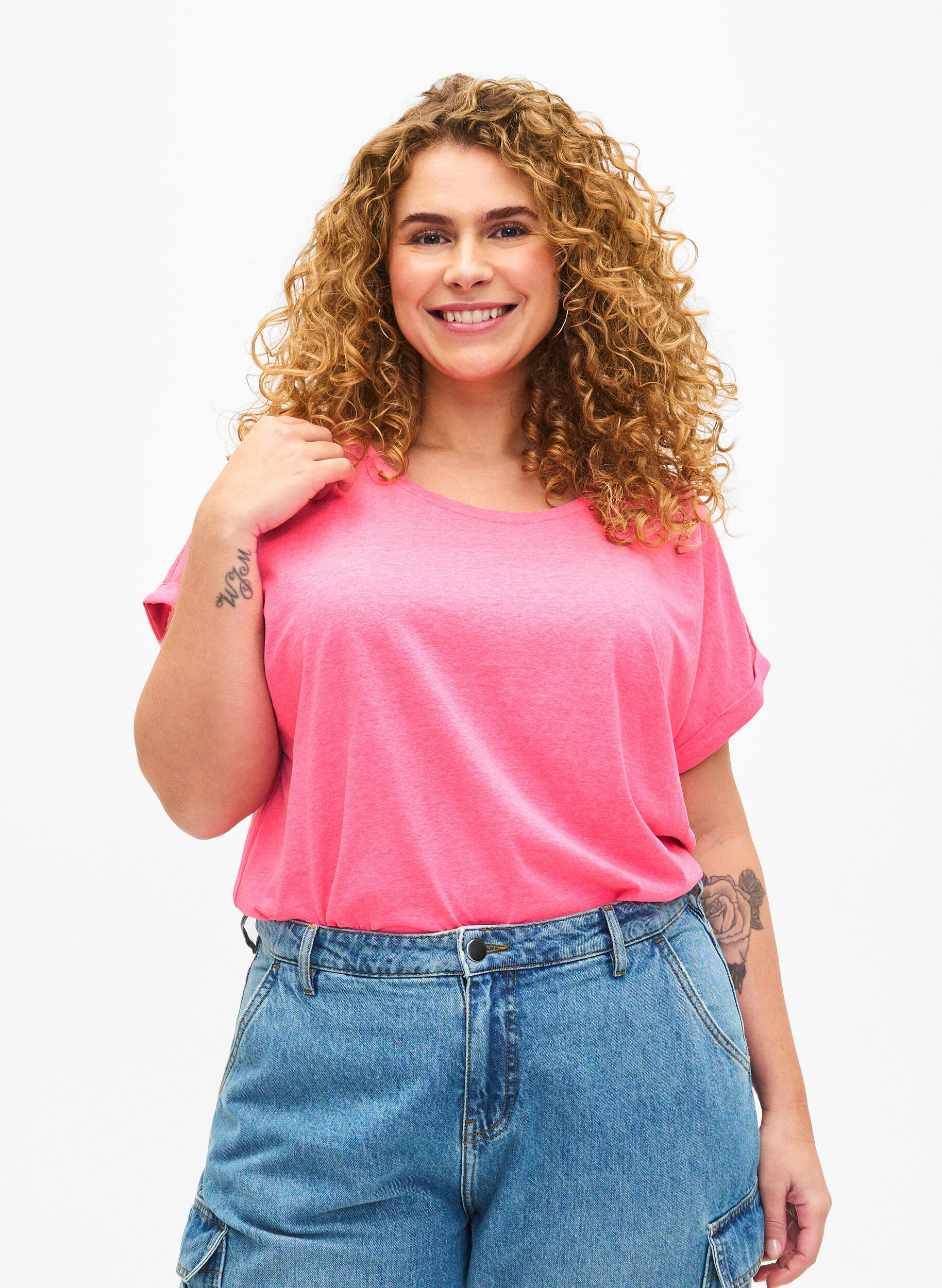 Zizzi Neonfarbenes T-Shirt aus Baumwolle, Pink, Model image number 0