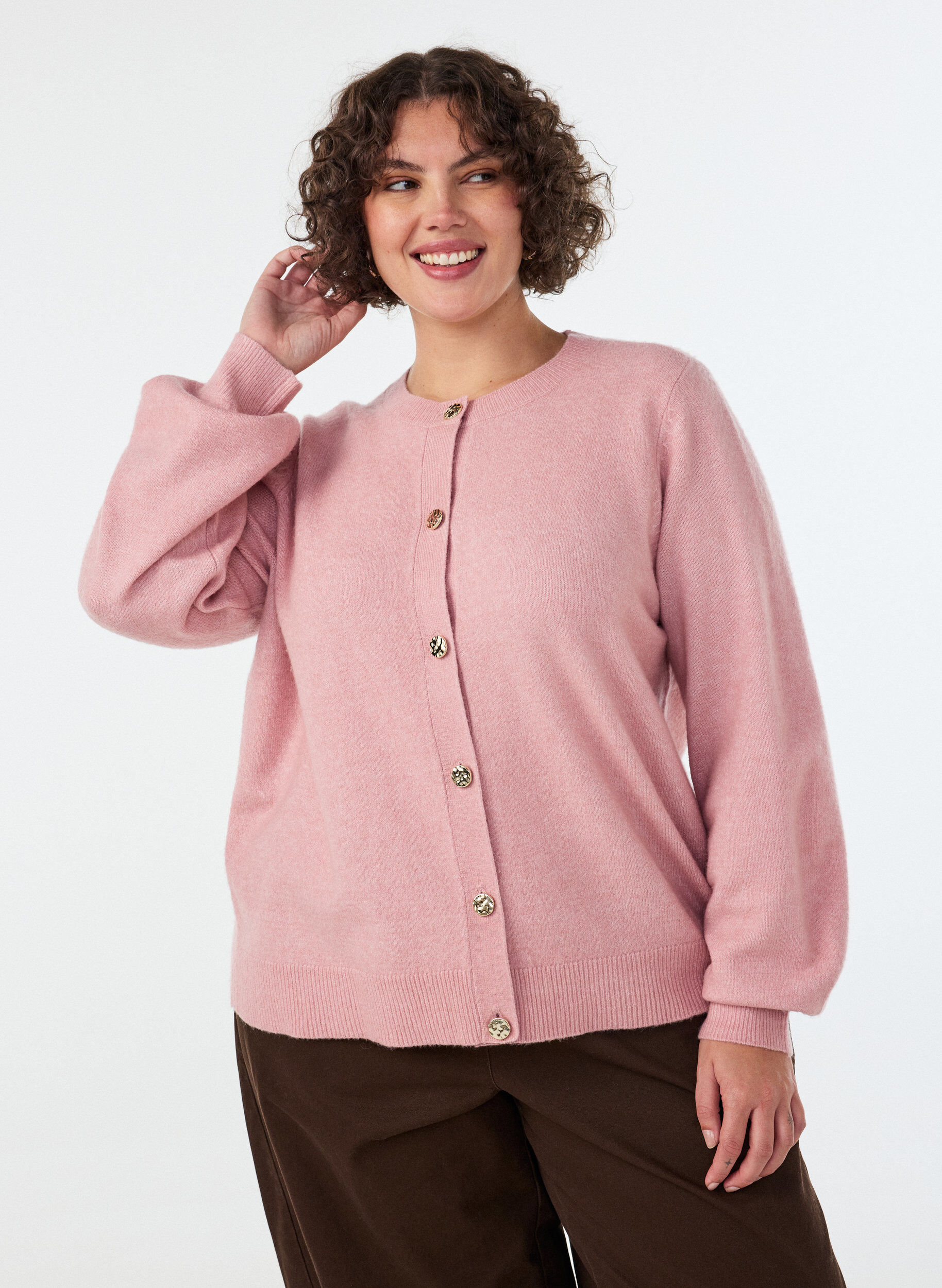 ZizziStrickjacke aus weichem Strick mit goldfarbenen Kn&ouml;pfen, Rot, Model image number 0