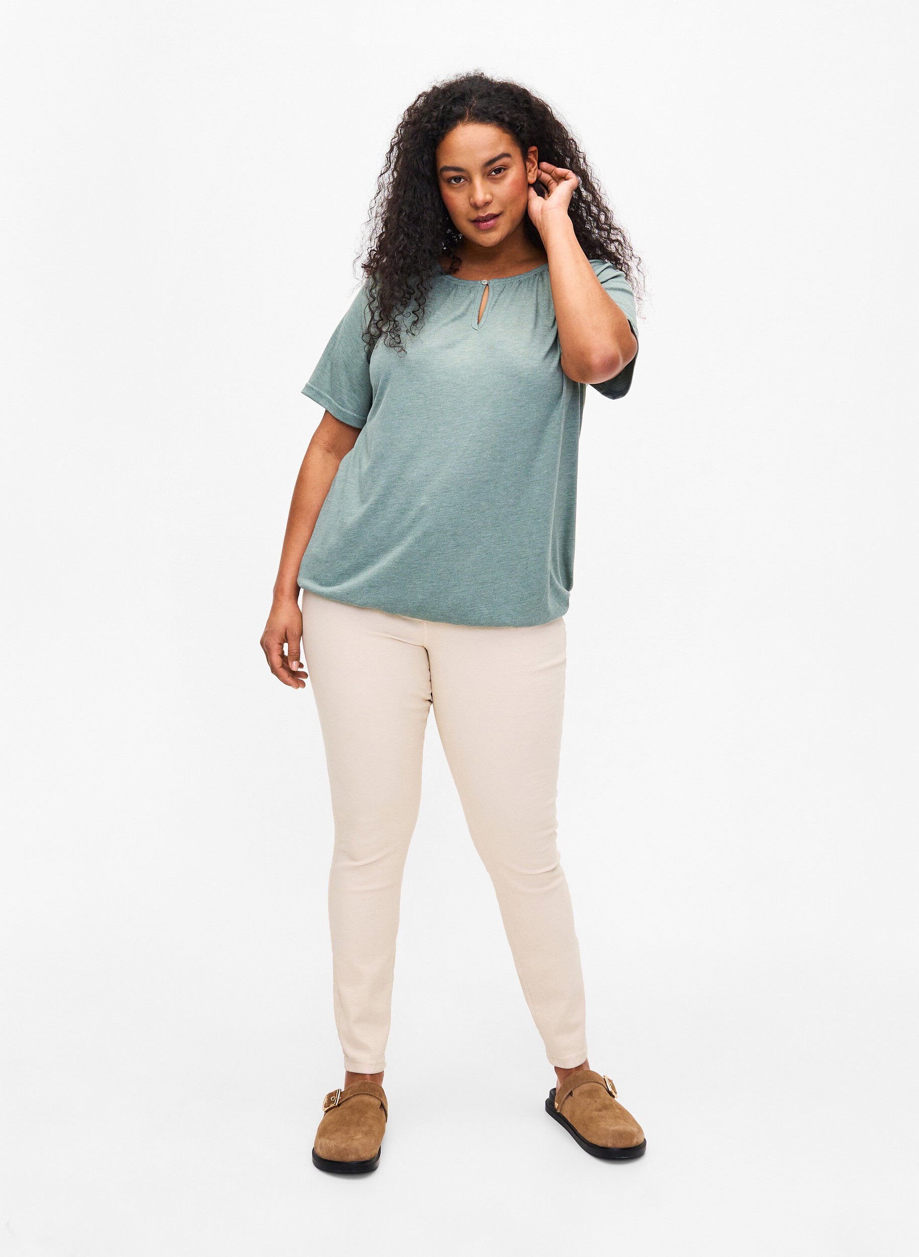 Zizzi Melange Bluse mit kurzen Pins, Chinois Green Mel., Model image number 2