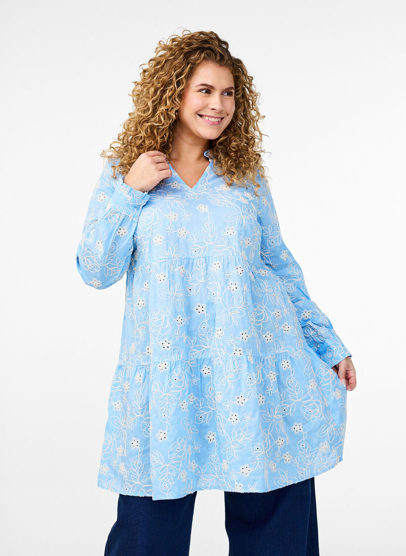 Kleid mit gestickten Blüten und langen Ärmeln, Blau, Model image number 0