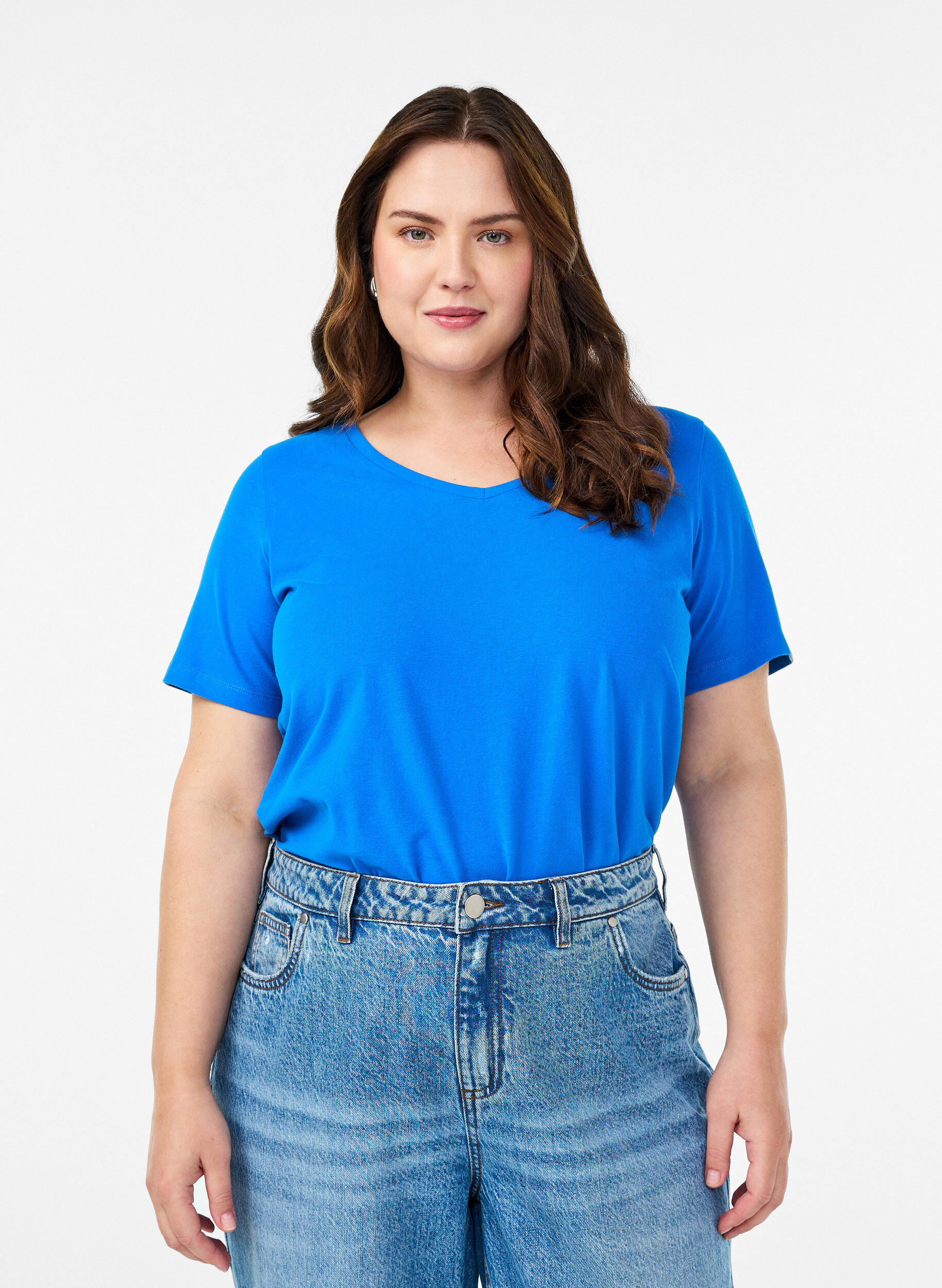 Zizzi Einfarbiges Basic-T-Shirt aus Baumwolle, Blau, Model image number 0