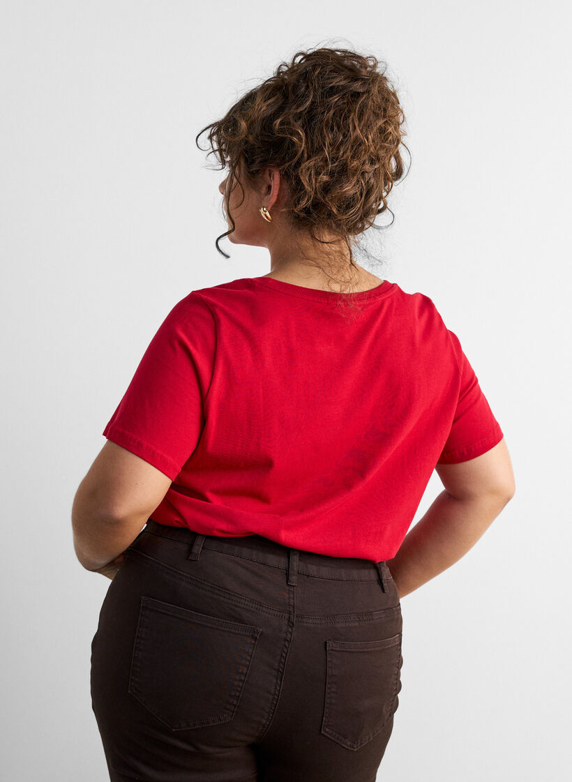 Weihnachts-T-Shirt aus Bio-Baumwolle, Rot, Model image number 2