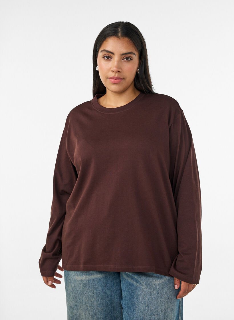 Basic T-Shirt mit langen &Auml;rmeln, Braun, Model image number 0