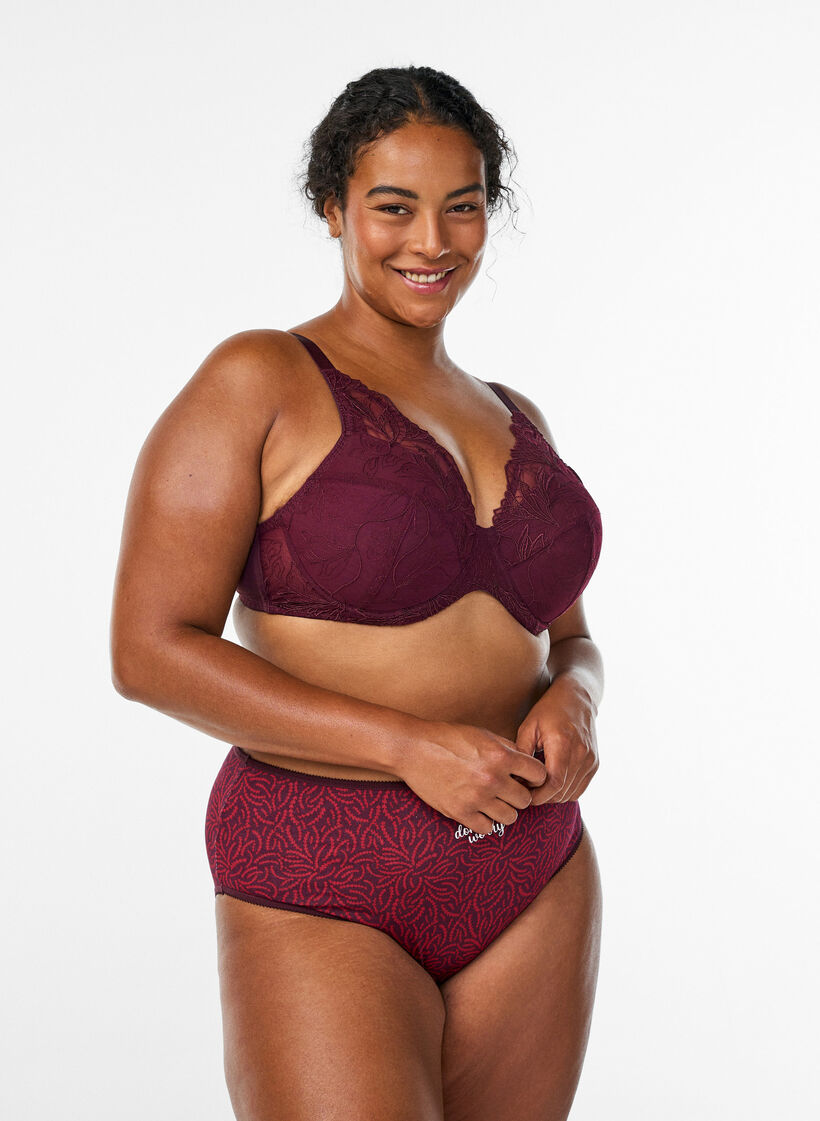 Gepolsterter Spitzen-BH mit Bügel, Rot, Model image number 1