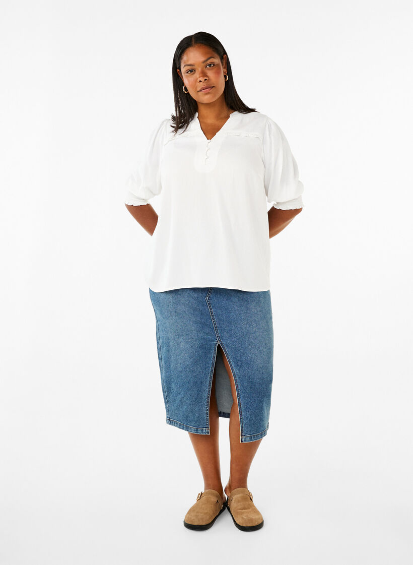  Viskosebluse mit Smok- und Rüschendetail, Bright White, Model image number 2