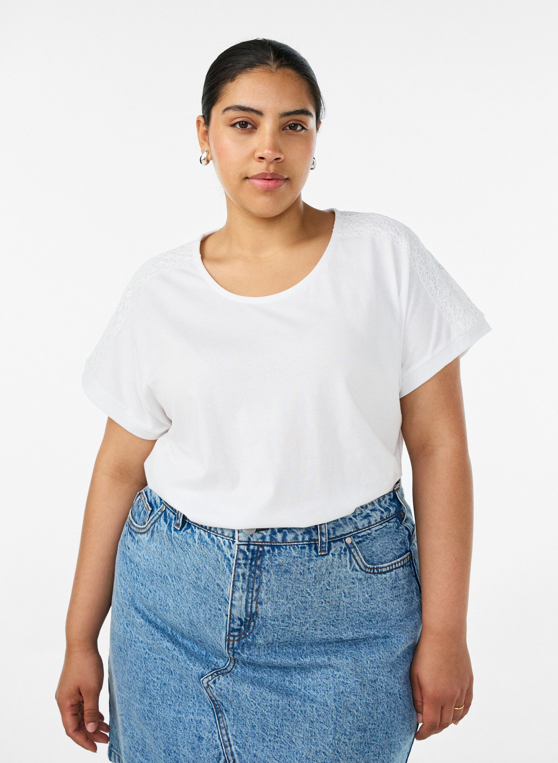 ZizziT-shirt aus Baumwolle mit H&auml;keldetail, Wei&szlig;, Model image number 0