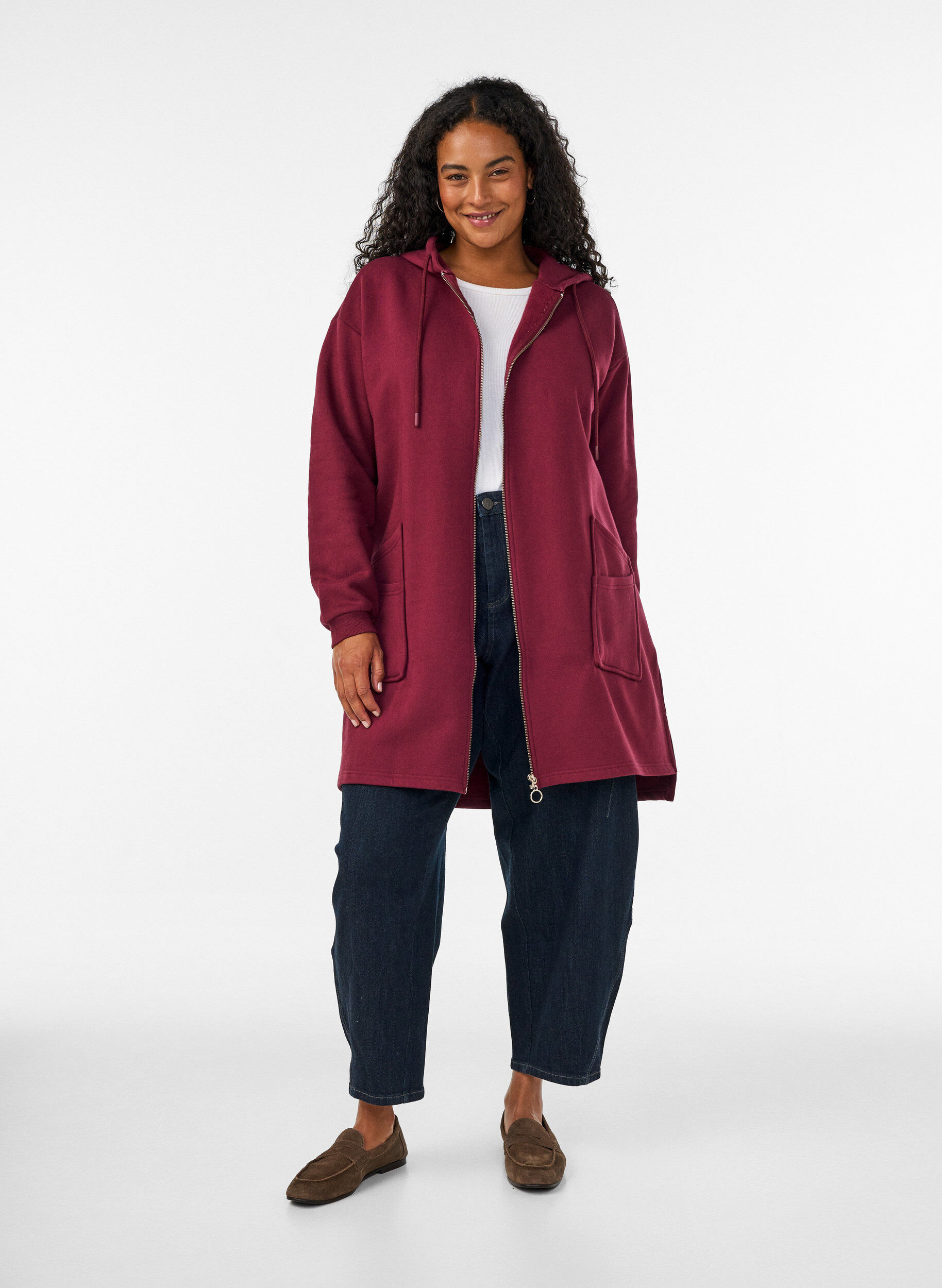 ZizziLanger Cardigan mit Kapuze und Rei&szlig;verschluss, Rot, Model image number 1
