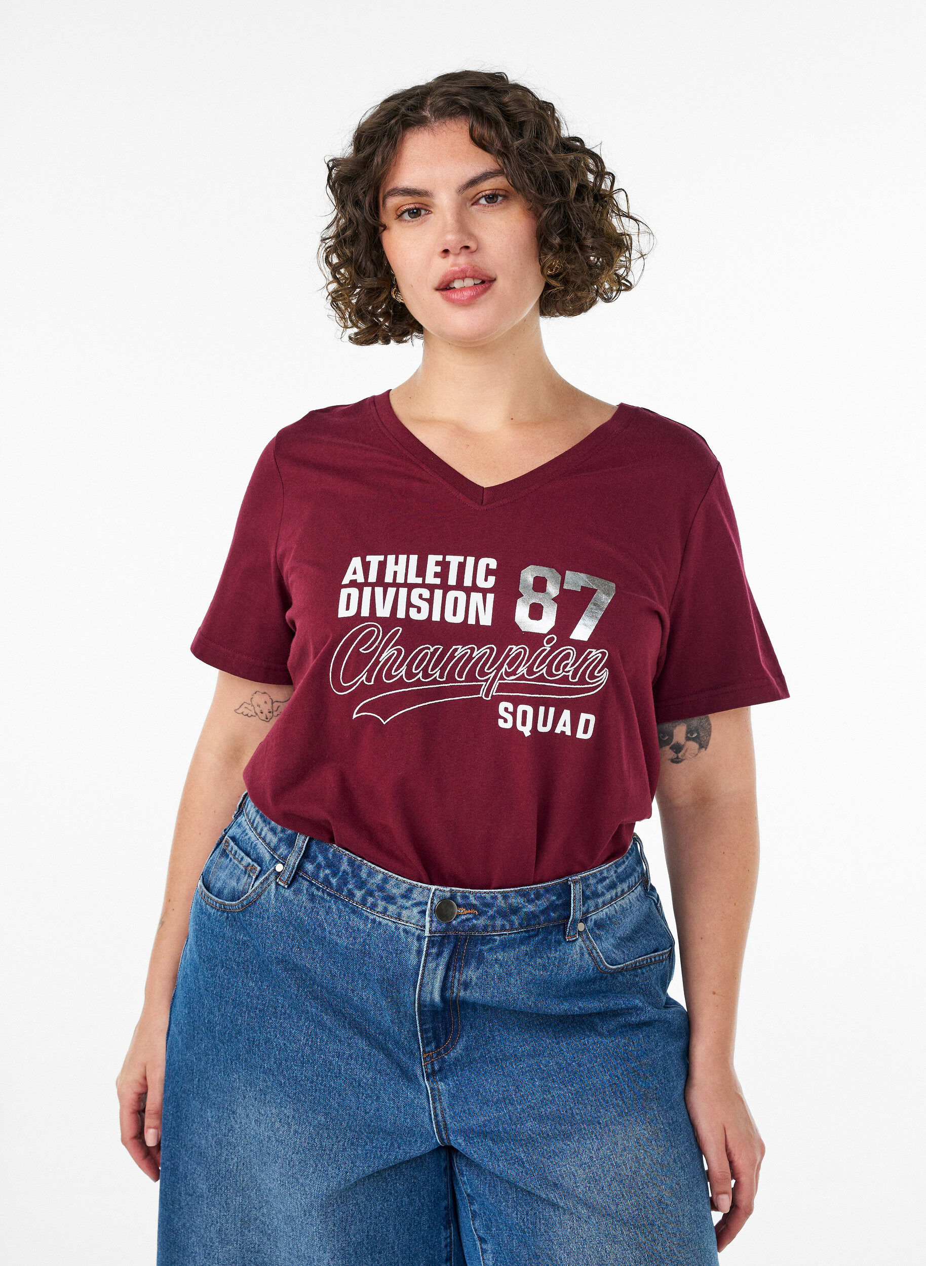 ZizziT-Shirt aus Bio-Baumwolle mit sportlichem Textprint, Rot, Model image number 0