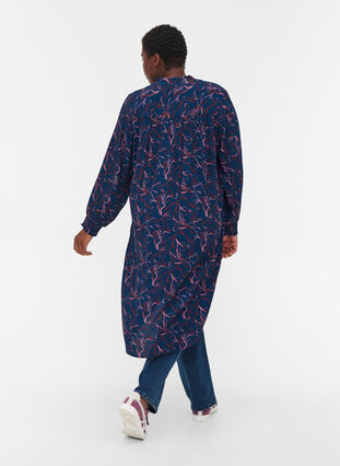 Bedrucktes Viskose-Kleid mit Bindedetail, Dark Blue AOP, Model image number 1