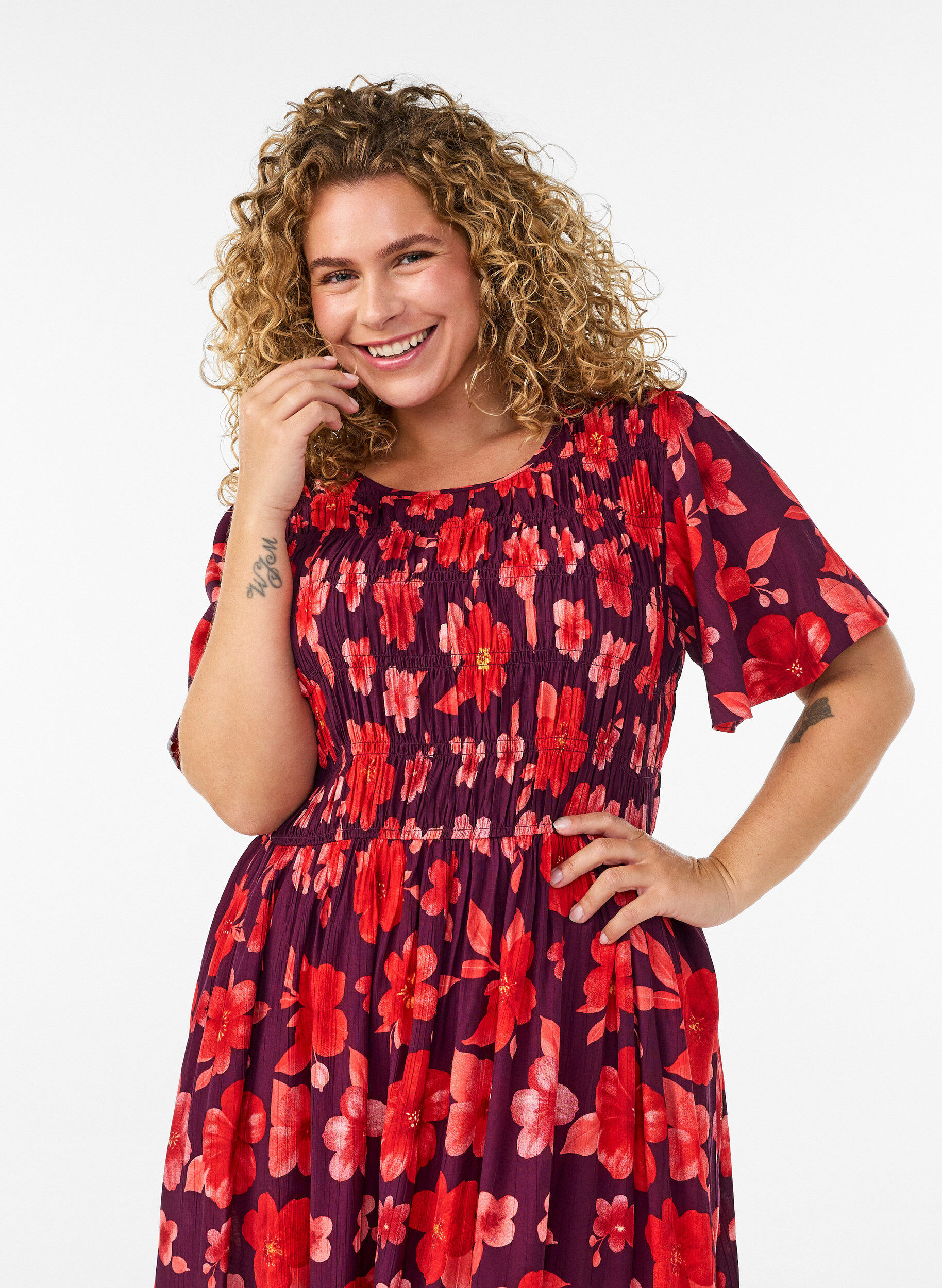 ZizziKleid mit Smock und Blumenprint, Lila, Model image number 2