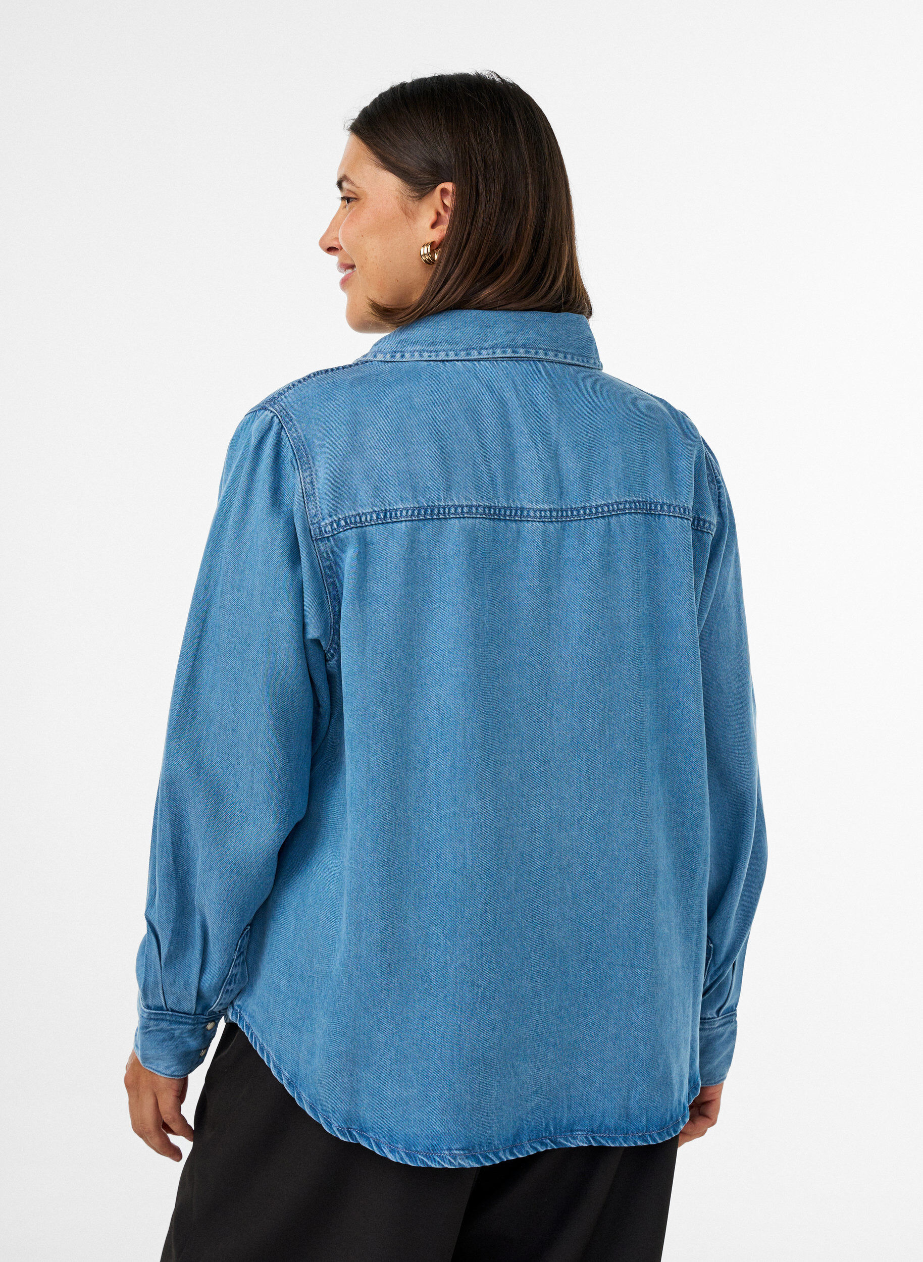 ZizziJeanshemd aus Lyocell mit Druckkn&ouml;pfen, Blau, Model image number 2
