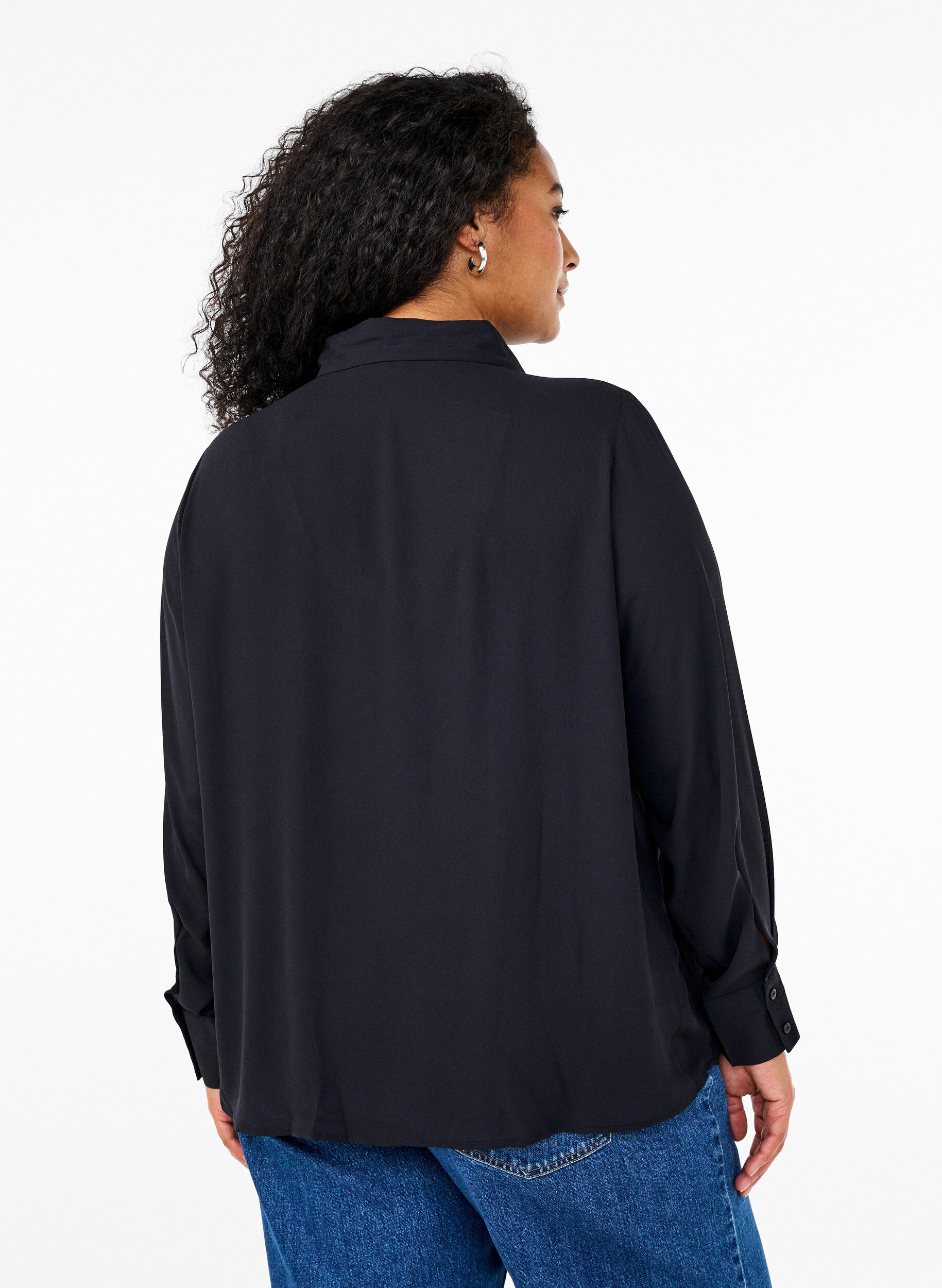 Zizzi Klassische Bluse mit langen &Auml;rmeln, Black, Model image number 1