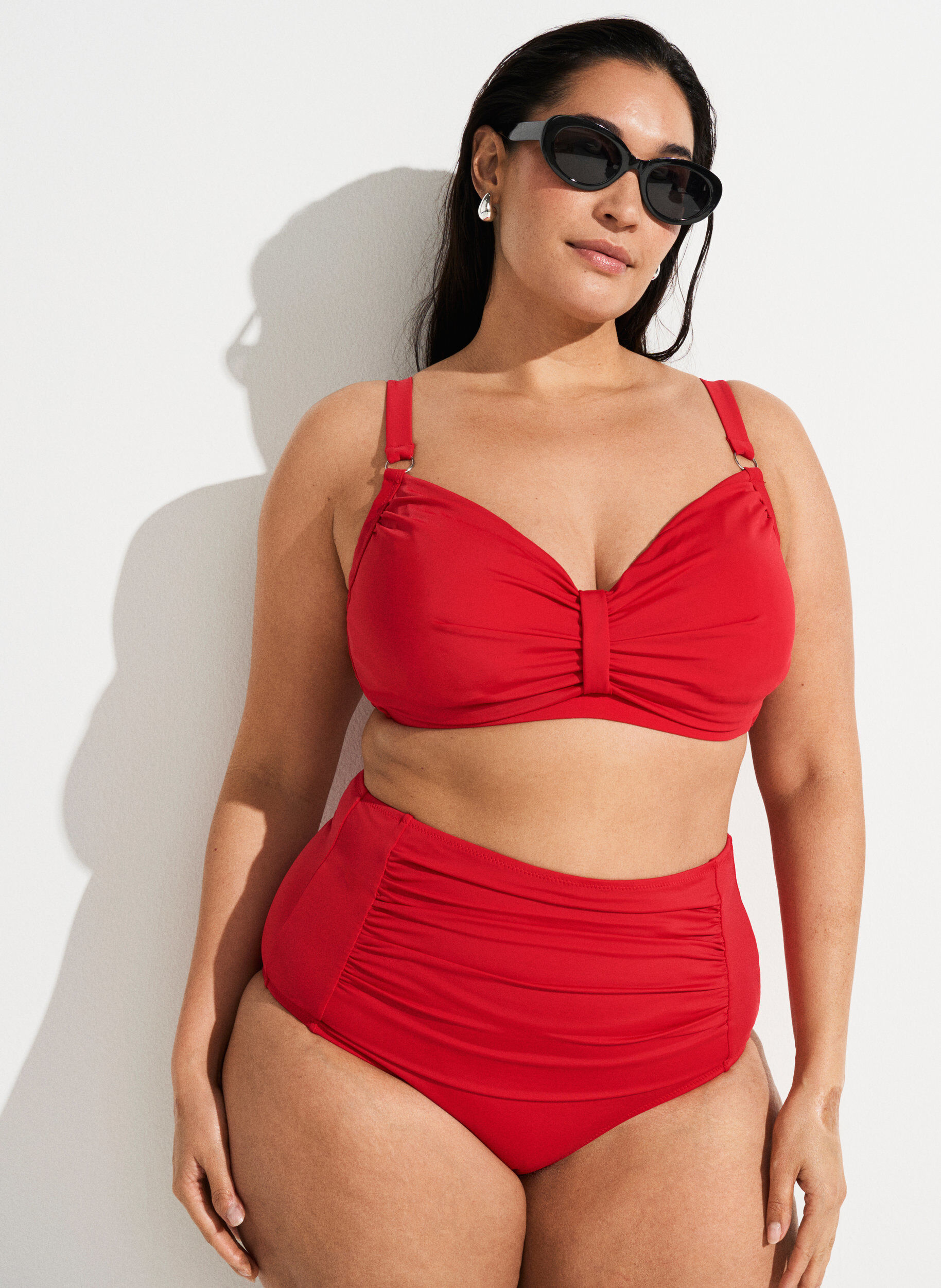 Bikini-Unterteile mit hoher Taille