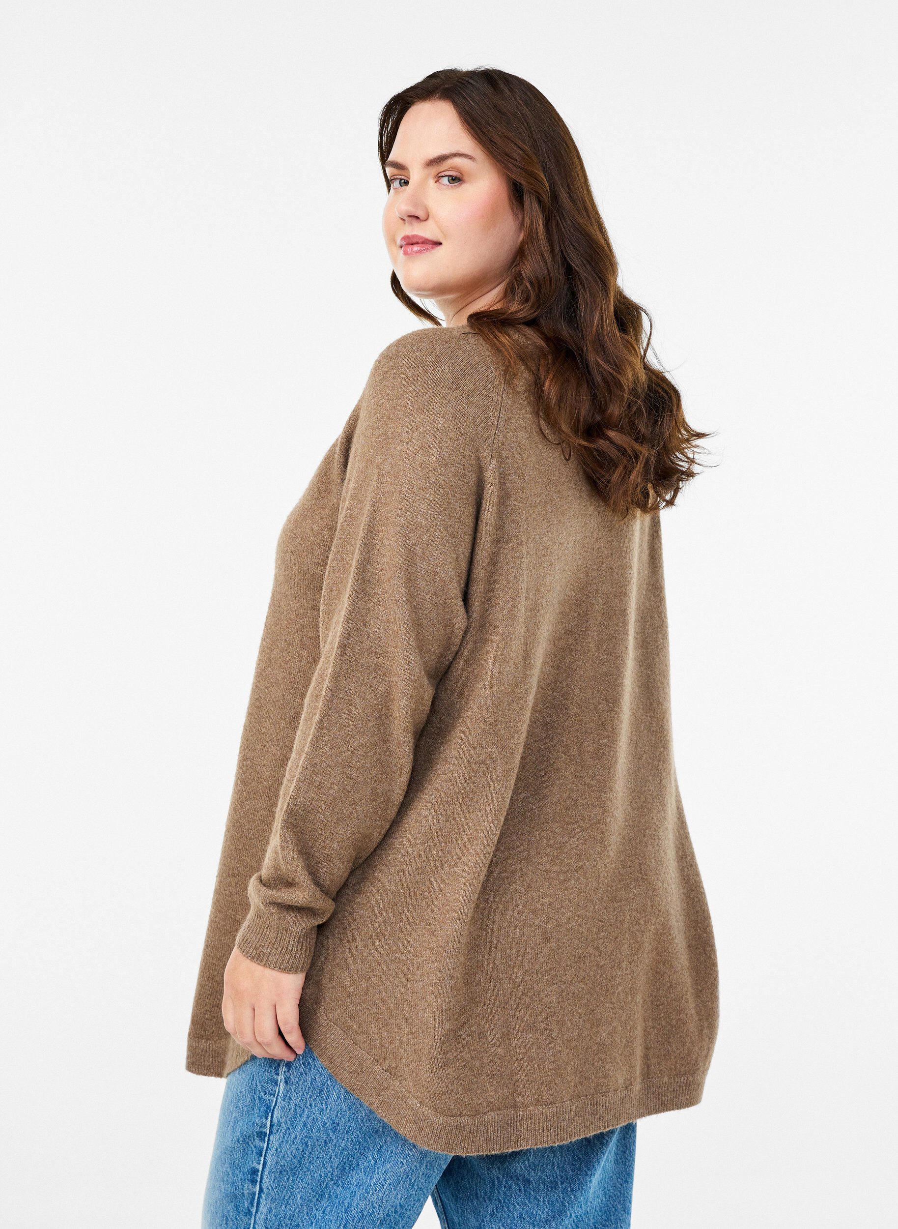 Zizzi Lange Strickbluse mit Kugelkn&ouml;pfen, Braun, Model image number 2