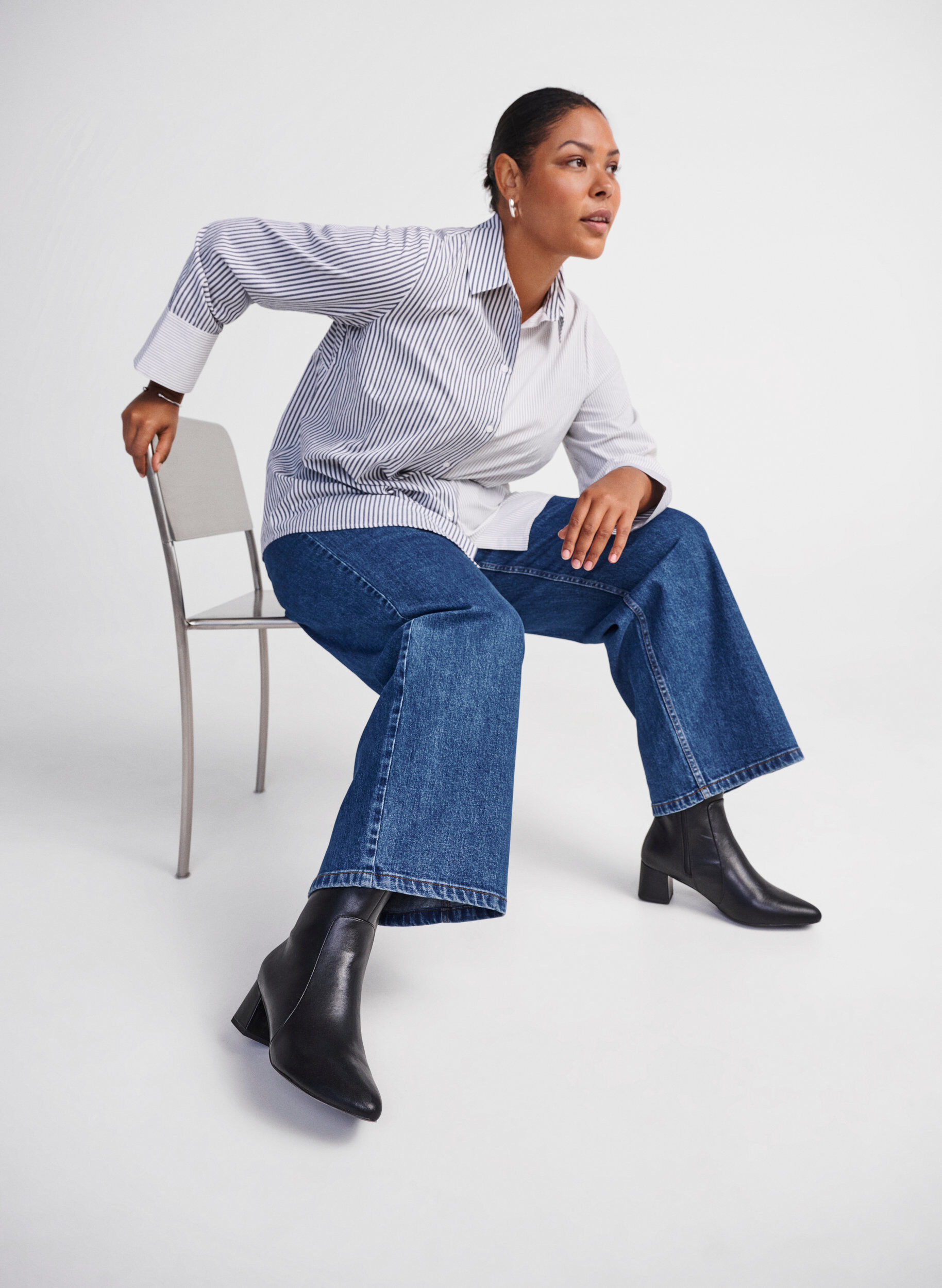 Zizzi Extra-Weite - Kn&ouml;chenstiefel aus Leder mit Absatz, Black, Image image number 0