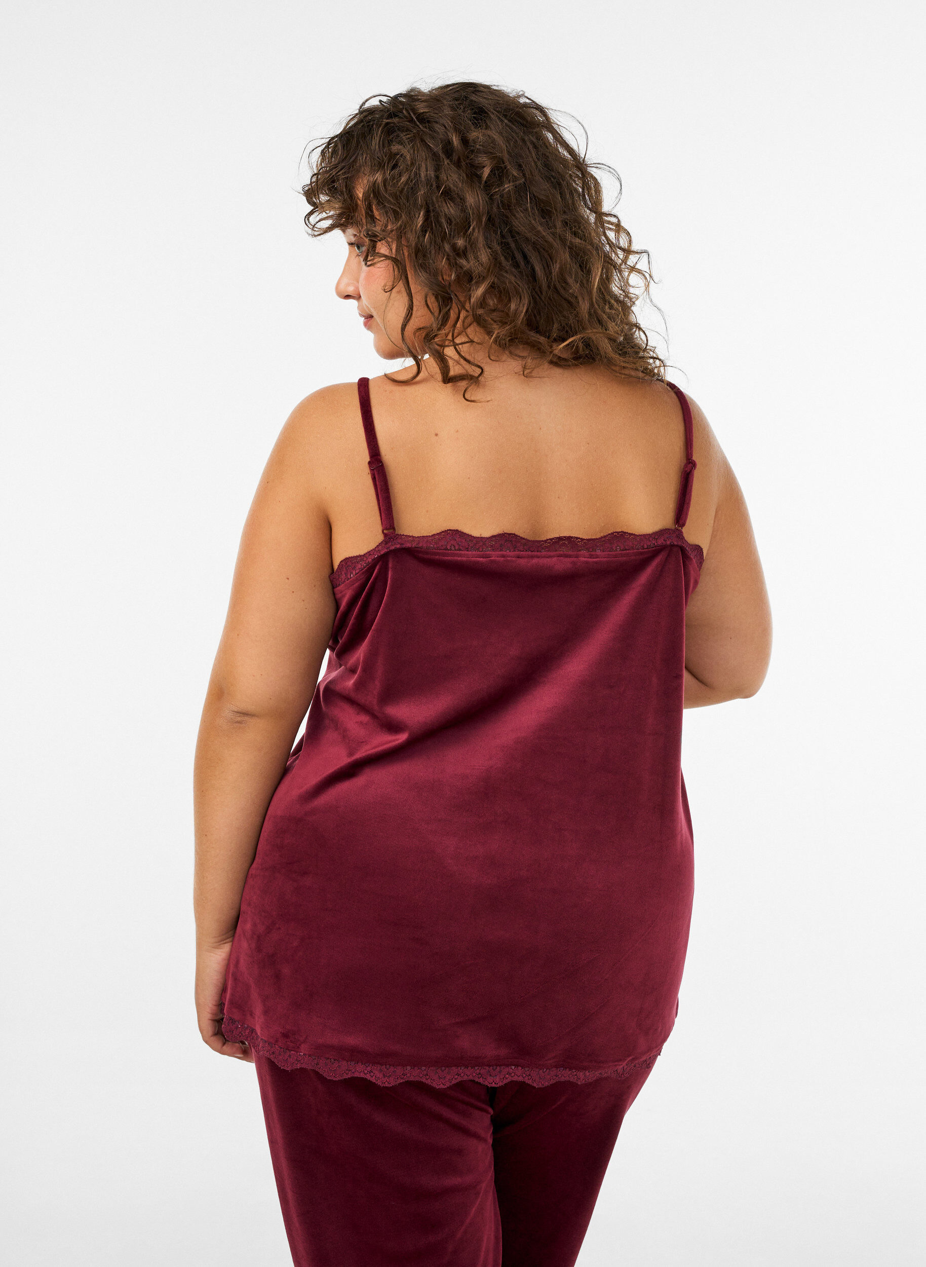 ZizziTop aus Velours mit Spitzen, Rot, Model image number 2