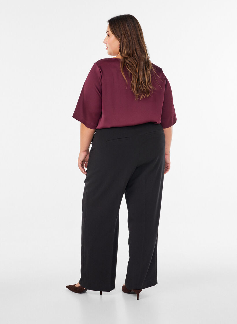 Bluse aus Satin mit ellenbogenlangen &Auml;rmeln, Rot, Model image number 2