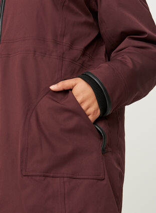 Winterjacke mit Reißverschluss und Taschen, Fudge, Model image number 2