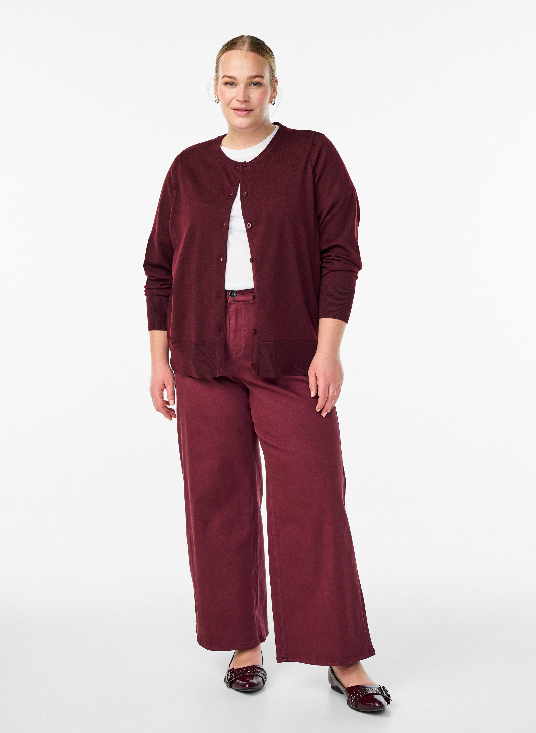 Zizzi FLASH - Feinstrick-Strickjacke mit Rundhalsausschnitt, Rot, Model image number 1