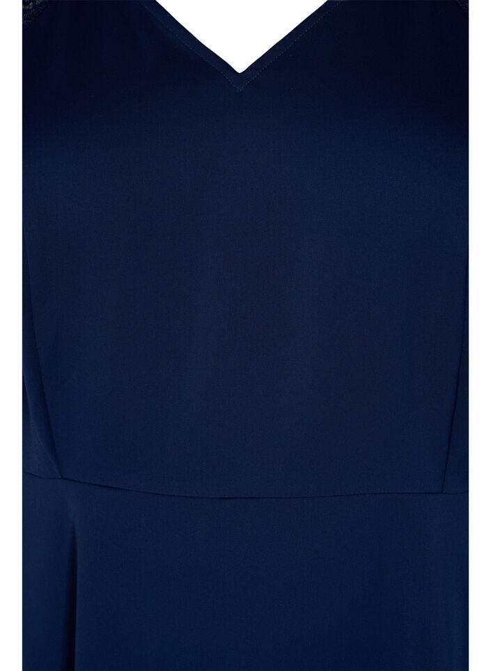 Midikleid mit kurzen Spitzenärmeln, Navy Blazer, Packshot image number 2