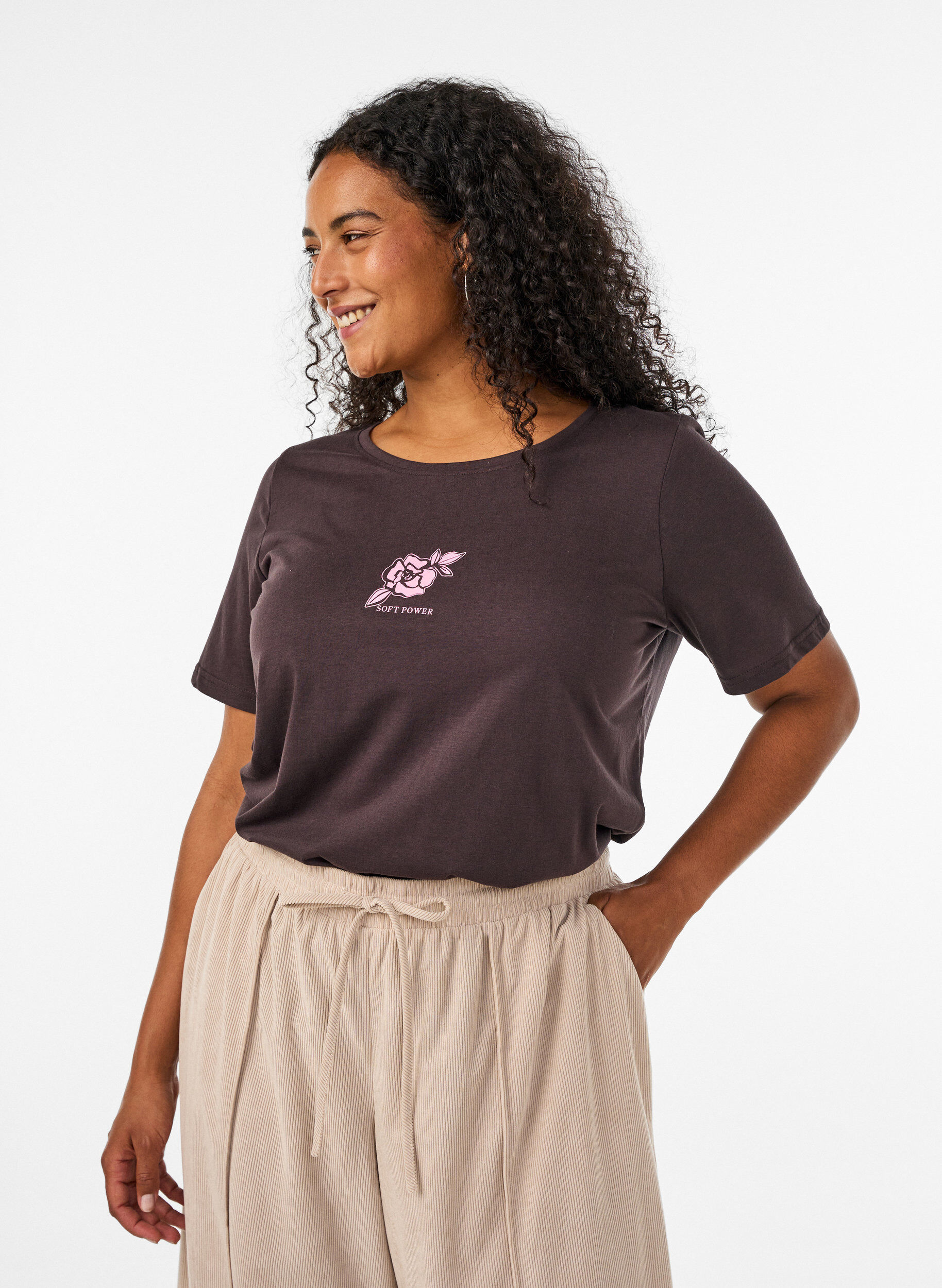 ZizziT-Shirt mit Print, Braun, Model image number 0