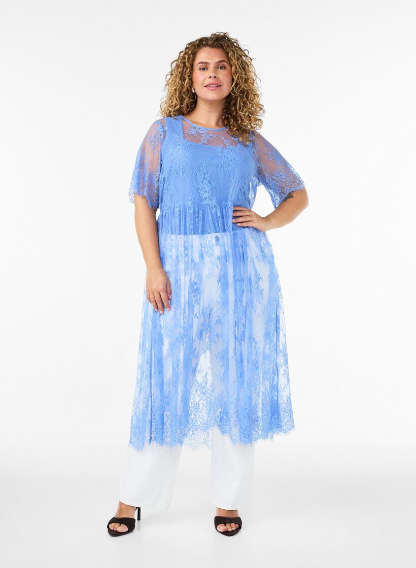 Midikleid aus transparenter Spitze mit kurzen &Auml;rmeln, lila, Model image number 0