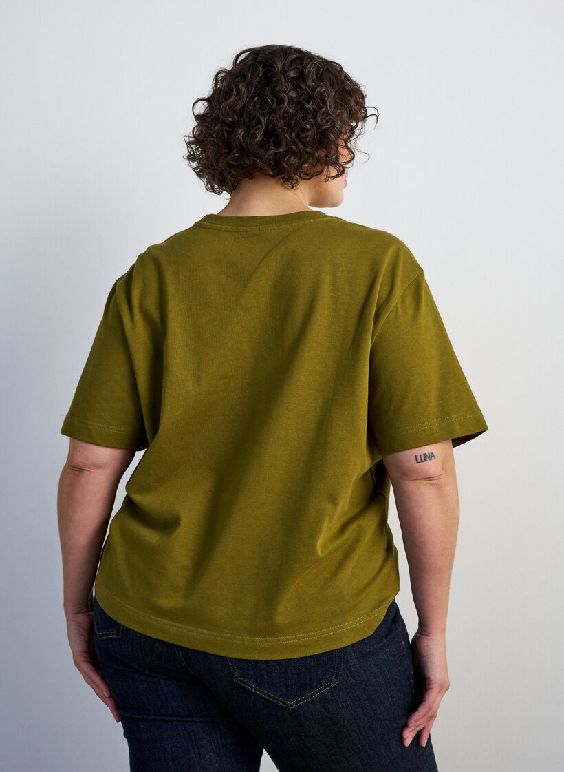 Kastiges T-Shirt aus Baumwolle, 2262, Model image number 2
