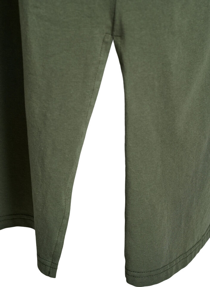 Midi-T-Shirtkleid mit V-Ausschnitt, Gr&uuml;n, Packshot image number 3