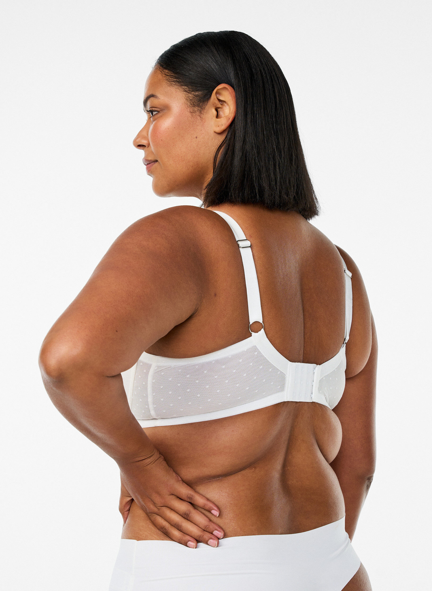 Zizzi Gepolsterter Spitzen-BH mit Mesh-Details, Wei&szlig;, Model image number 2