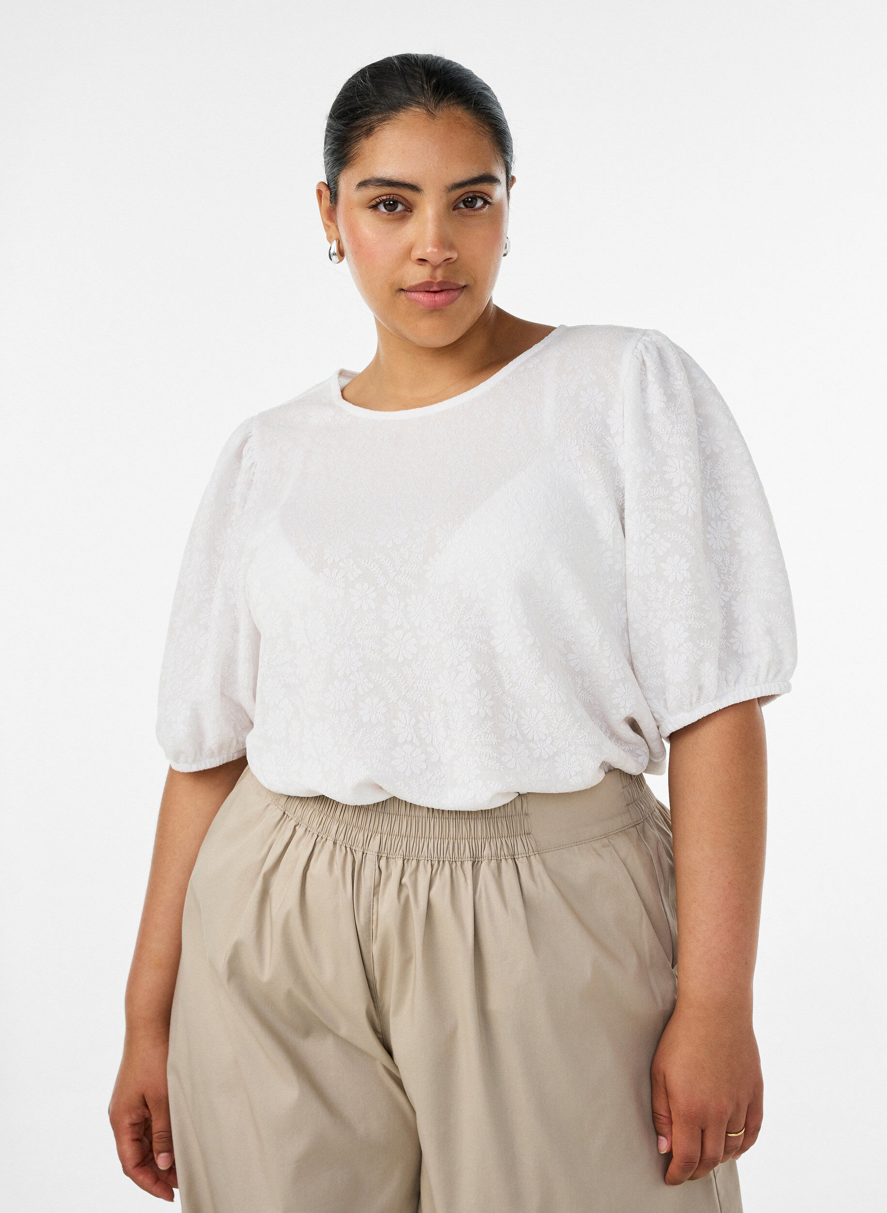 ZizziBluse mit Struktur und kurzen &Auml;rmeln, Wei&szlig;, Model image number 0