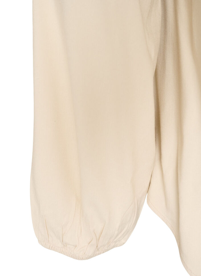 Bluse aus Viskose mit V-Ausschnitt und abgerundetem Saum, Beige, Packshot image number 3