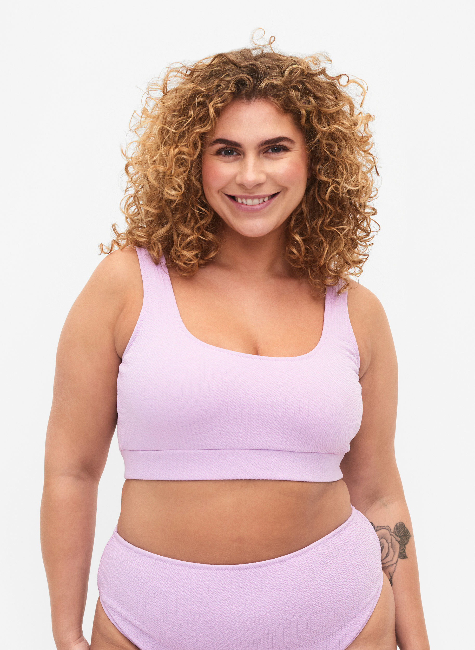 Zizzi Bikini-Top mit Krepp-Struktur, Orchid Bouquet, Model image number 0